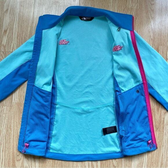 The North Face Blue and Pink Windbreaker Light Jacket - Size: Small - Picture 9 of 11